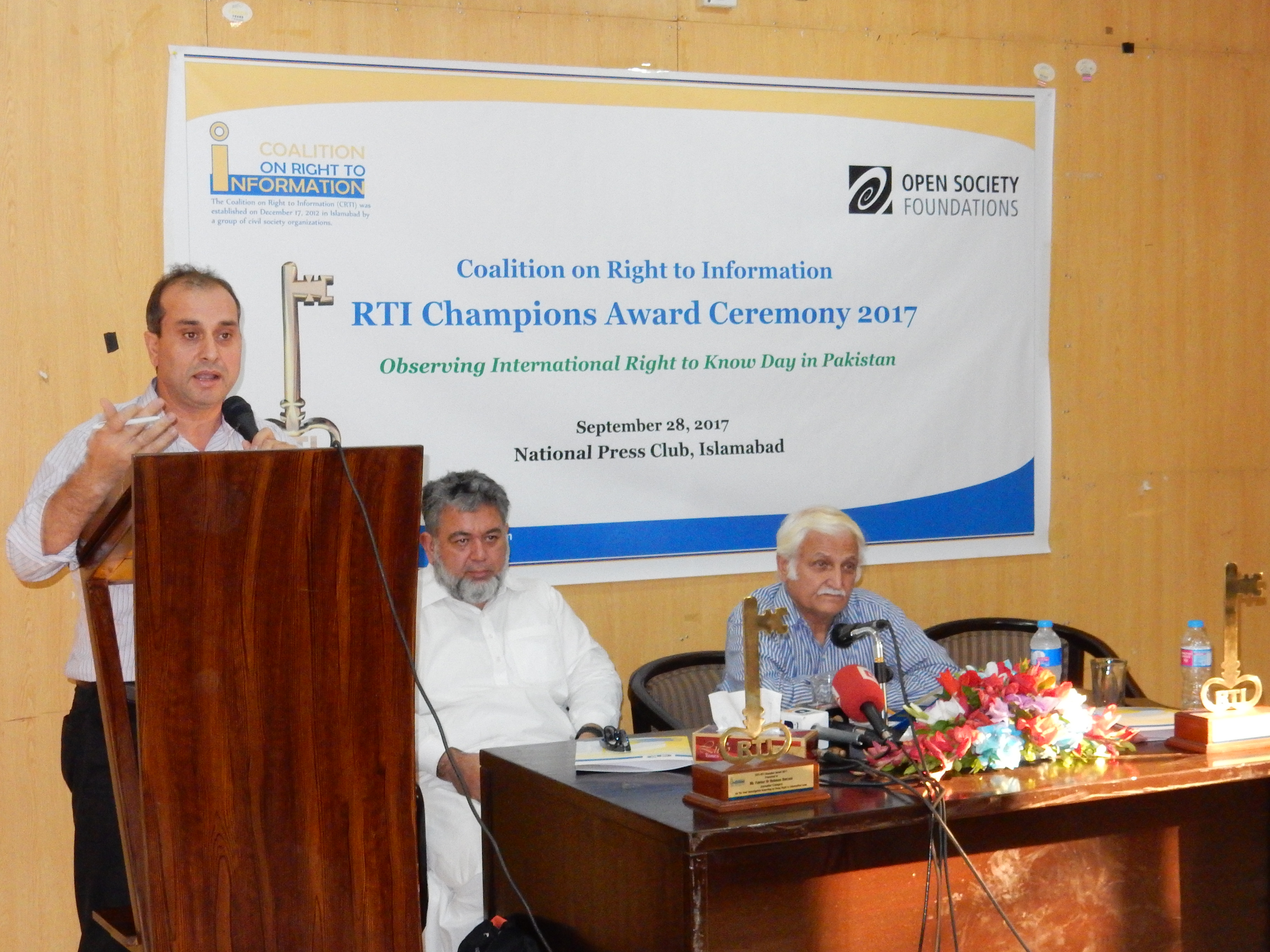 Mr. Anwar, Executive Director, Centre for Governance and Public Accountability, (CGPA) talking about the poor implementation status of existing RTI