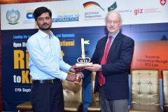 Zahid Khan won the RTI Champion Award 2019 in citizen category